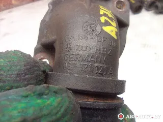 037121121A Фланец (тройник) системы охлаждения Volkswagen Passat B4 Арт A27125_4, вид 4
