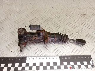 357721401 Цилиндр сцепления главный Volkswagen Passat B4 Арт A27099_3, вид 3