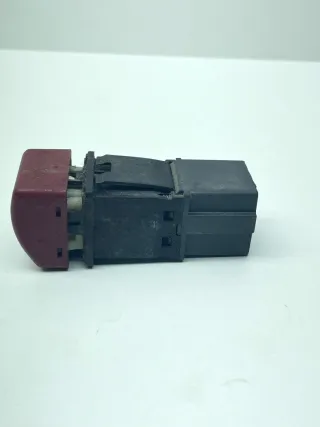 20F6, PA66GF30 Кнопка аварийки Peugeot 806 Арт 17367, вид 2