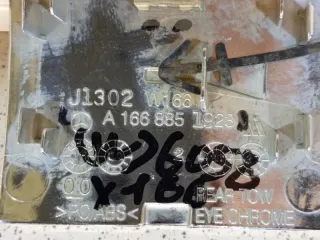 A1668851923 Заглушка буксировочного крюка Mercedes GLS X166 Арт 101786, вид 8