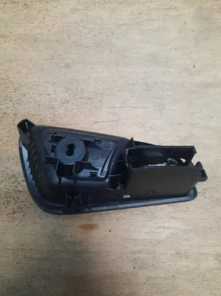 AM51U22601BEW Ручка внутренняя задняя левая Ford Focus 3 restailing Арт 13562, вид 4