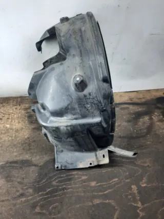 7059372 Защита арок передняя правая (подкрылок) BMW 1 E81/E82/E87/E88 Арт 15772, вид 1
