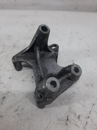 06A903103 Кронштейн (крепление) Volkswagen Golf 4 Арт 17809, вид 4