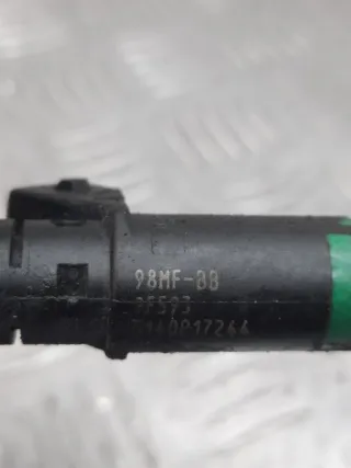 98MFBB Топливная рампа Ford Focus 1 Арт 22680, вид 7