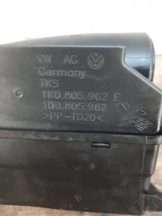 1K0805962E Резонатор воздушного фильтра Volkswagen Golf 6 Арт 23950, вид 1