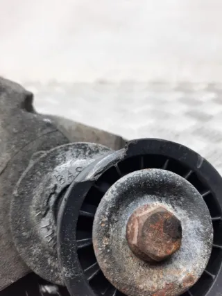 98MF3C631CG Натяжитель ремня генератора Ford Focus 1 Арт 24987, вид 5