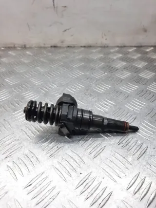 0414720215 Форсунка Volkswagen Golf 5 Арт 28371, вид 3