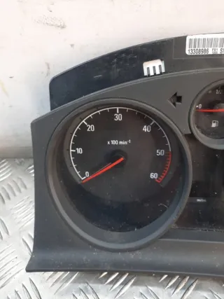 13308986 Щиток приборов (приборная панель) Opel Astra J Арт 28664, вид 2