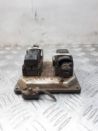 55560130 Блок управления двигателем Opel Zafira B Арт 29177, вид 2