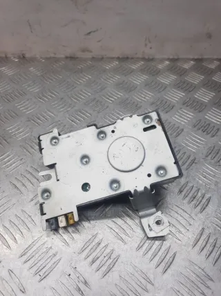 8P4035225 Усилитель антенны Audi A3 8P Арт 29608, вид 6