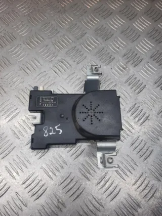 8P4035225D Усилитель антенны Audi A3 8P Арт 29621, вид 2