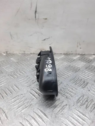 692050D90 Ручка внутренняя передняя правая Toyota Yaris 3 Арт 29942, вид 4