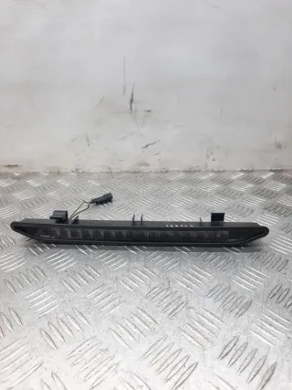 90582025 Стоп-сигнал Opel Zafira A Арт 30471, вид 1