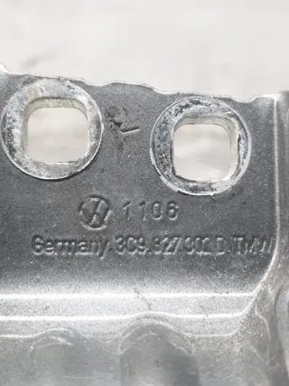 3C9827302D Петля крышки багажника Volkswagen Passat B6 Арт 30546, вид 6