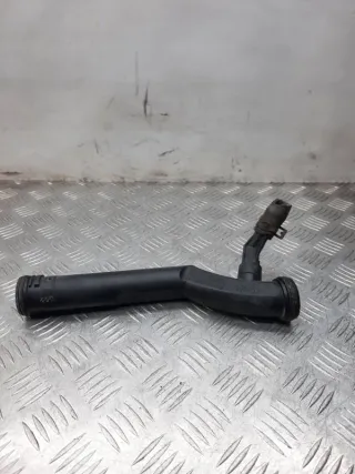 03E121065A Трубка охлаждающей жидкости пластиковая Volkswagen Polo 3 Арт 31083, вид 1