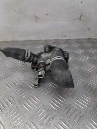  Фланец (тройник) системы охлаждения Ford Focus 2 Арт 32907, вид 1