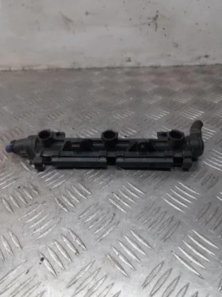 03E133320 Топливная рампа Volkswagen Polo 5 Арт 33277, вид 3