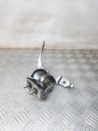  Петля крышки багажника Audi A4 B7 Арт 33937, вид 2