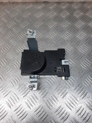 8P4035225 Усилитель антенны Audi A3 8P Арт 34364, вид 1