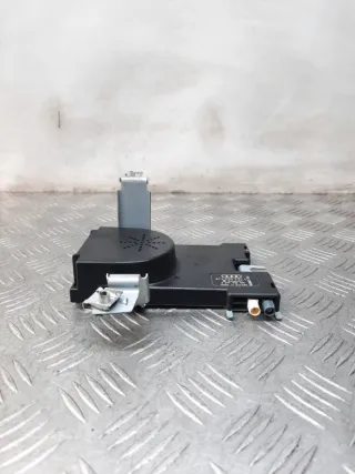 8P4035225 Усилитель антенны Audi A3 8P Арт 34364, вид 2