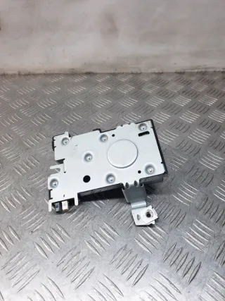 8P4035225 Усилитель антенны Audi A3 8P Арт 34364, вид 6