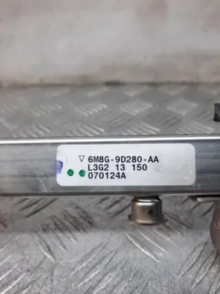 6M8G9D280AA Топливная рампа Mazda 5 1 Арт 34787, вид 6