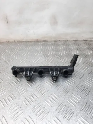 03D133319H Топливная рампа Skoda Fabia 1 Арт 35024, вид 1