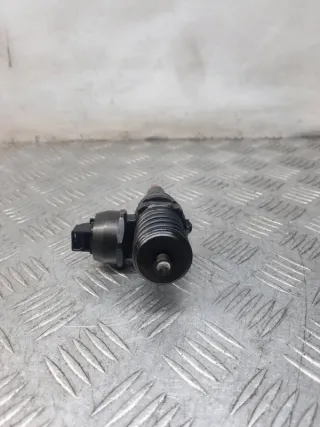 0414720215 Форсунка Volkswagen Golf 5 Арт 35782, вид 4