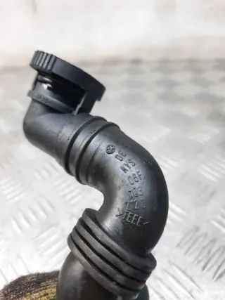 06F106212D Трубка картерных газов Volkswagen Eos Арт 37052, вид 6