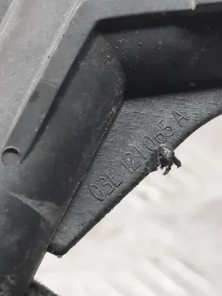 03E121065A Трубка охлаждающей жидкости пластиковая Volkswagen Polo 4 Арт 39276, вид 5
