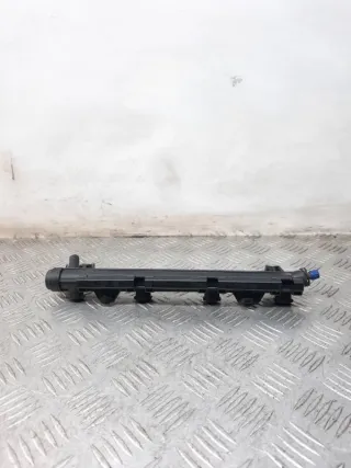 036133320 Топливная рампа Volkswagen Polo 4 Арт 40475, вид 5