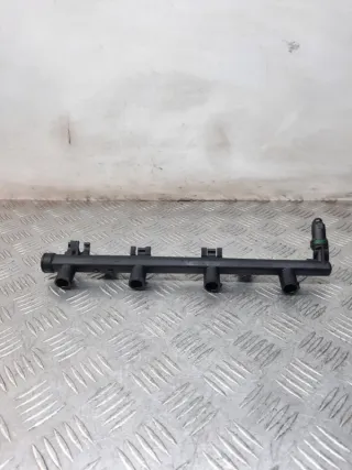8200135504 Топливная рампа Renault Scenic 2 1.6л K4M812 Арт 40558, вид 1