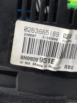 8H0920951E Щиток приборов (приборная панель) Audi A4 B7 Арт 42254, вид 7
