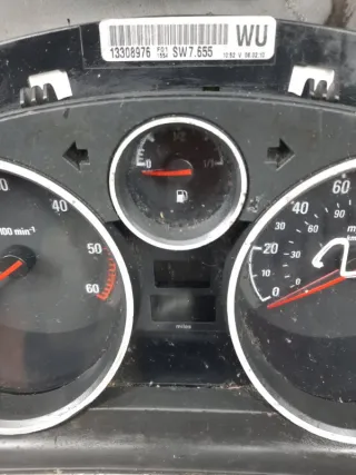 13308976 Щиток приборов (приборная панель) Opel Zafira B Арт 43313, вид 3