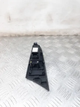 BP4K66370 Кнопка стеклоподъемника переднего левого Mazda 3 BK Арт 43960, вид 5