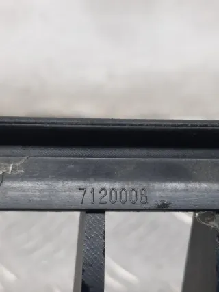 7120008 Решетка радиатора BMW 3 E90/E91/E92/E93 Арт 44740, вид 7