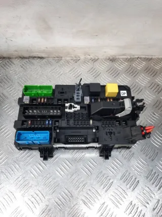 13181278 Блок предохранителей Opel Astra H Арт 44756, вид 1