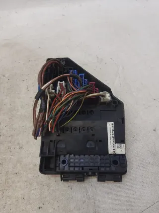 yqe000380r Блок предохранителей Land Rover Freelander 1 Арт 44757, вид 8