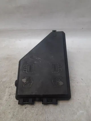 yqe000380 Блок предохранителей Land Rover Freelander 1 Арт 45186, вид 2