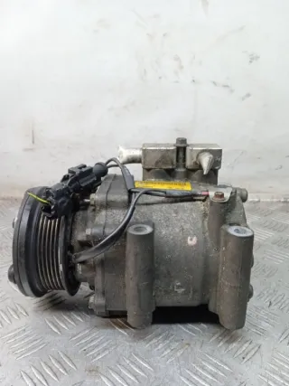 YS4H19D629AB Компрессор кондиционера Ford Focus 1 Арт 46565, вид 3