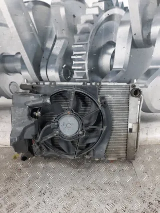  Кассета радиаторов Renault Modus Арт 46812