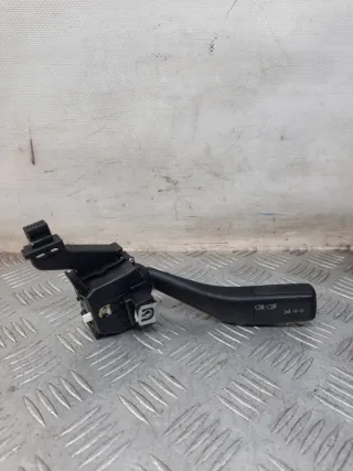 1K0953513 Переключатель поворотов Audi A3 8P Арт 47801, вид 1