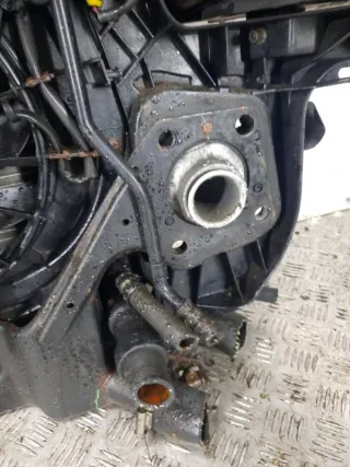  Передняя панель крепления облицовки (телевизор) Audi A4 B7 Арт 48198, вид 27