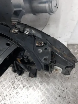  Передняя панель крепления облицовки (телевизор) Audi A4 B7 Арт 48198, вид 28