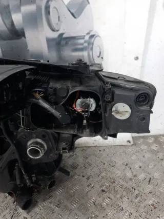 Передняя панель крепления облицовки (телевизор) Audi A4 B7 Арт 48198, вид 29