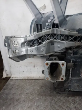  Передняя панель крепления облицовки (телевизор) Ford C-max 1 Арт 49102, вид 15