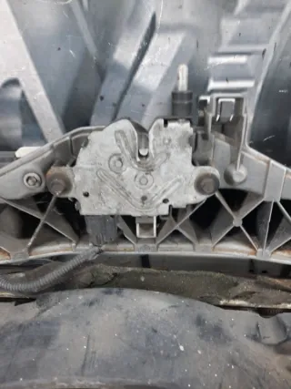 Передняя панель крепления облицовки (телевизор) Ford C-max 1 Арт 49102, вид 23