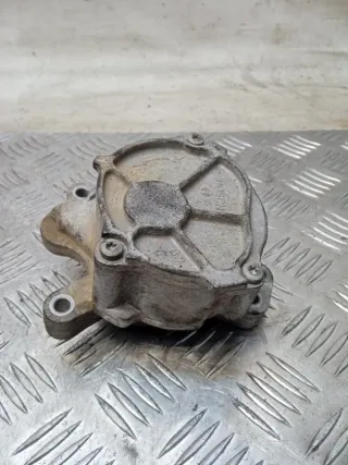 D1651B Насос вакуумный Volvo S40 2 2.0л D4204T2 Арт 50393, вид 2