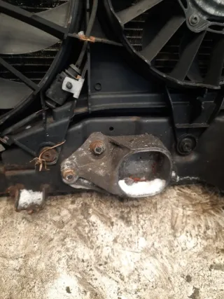  Передняя панель крепления облицовки (телевизор) Audi A4 B7 Арт 51053, вид 18