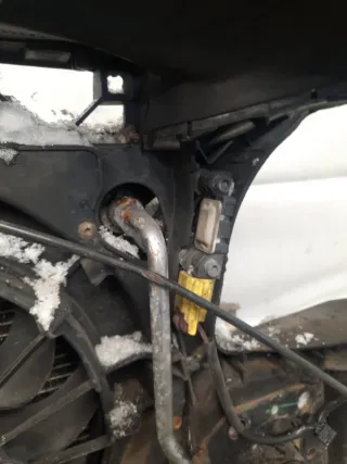  Передняя панель крепления облицовки (телевизор) Audi A4 B7 Арт 51053, вид 22